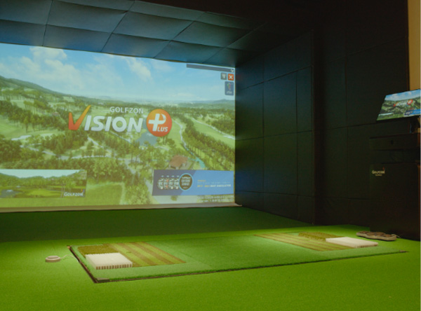 GOLF Roomのシミュレーションゴルフ打席