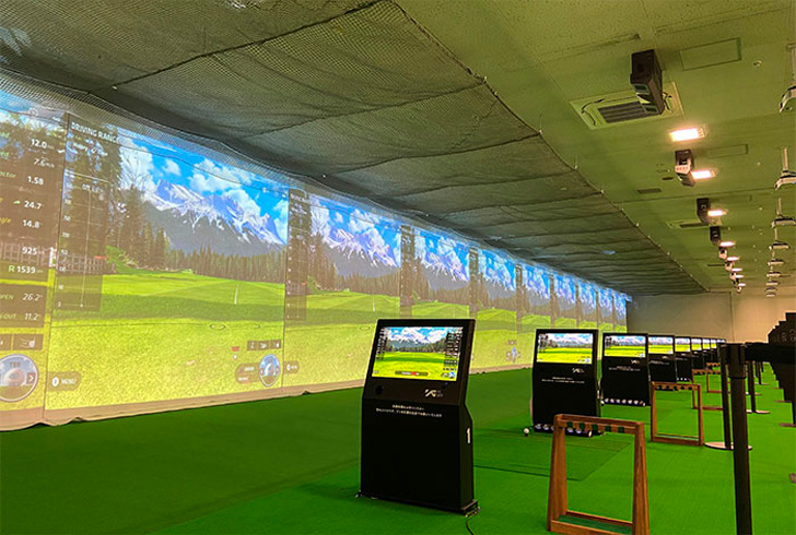 新潟市にあるシミュレーションゴルフが楽しめる施設